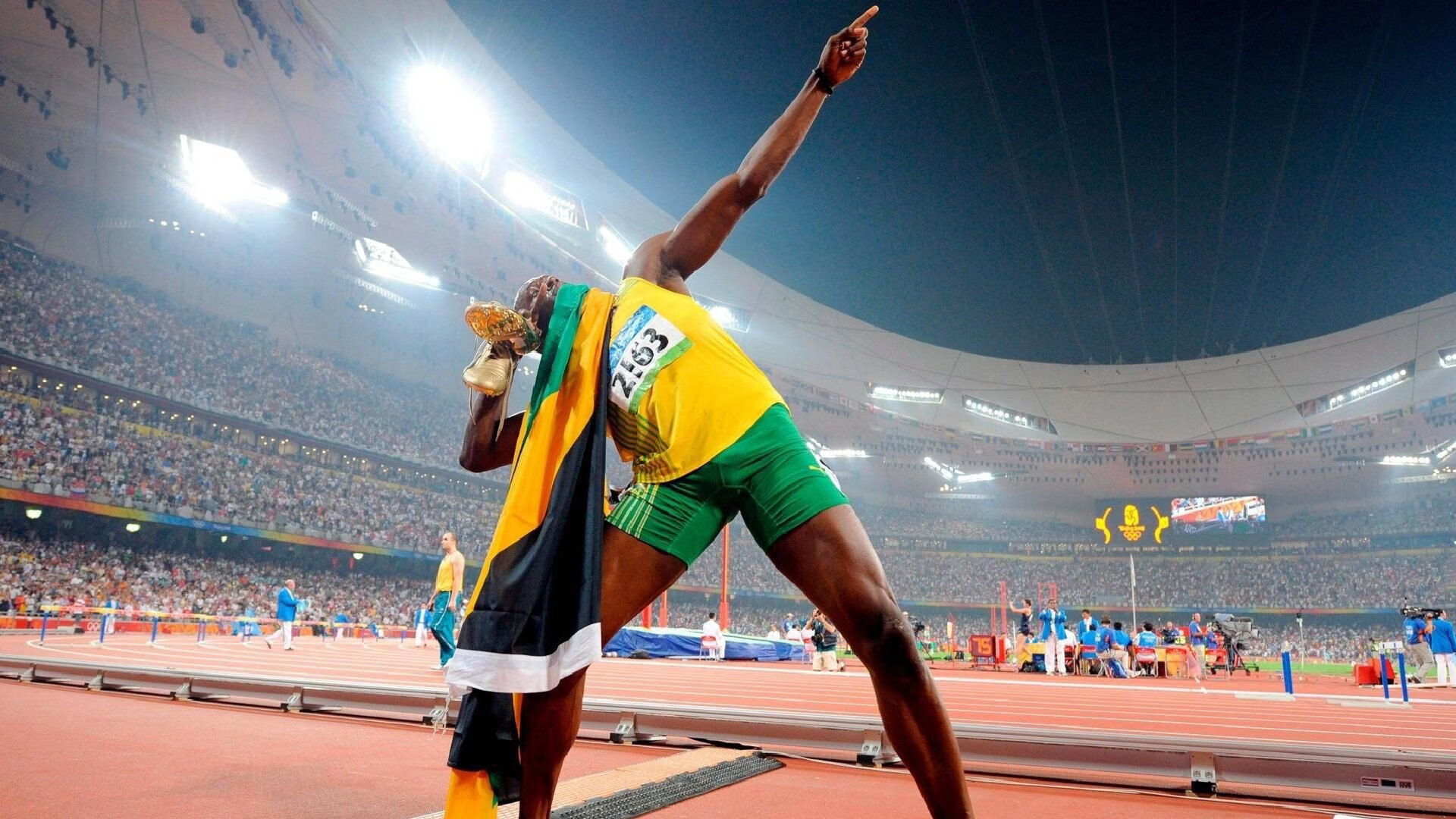 开云平台-女子国家队训练中加强突破训练提升边路攻击效率，女子田径国家队