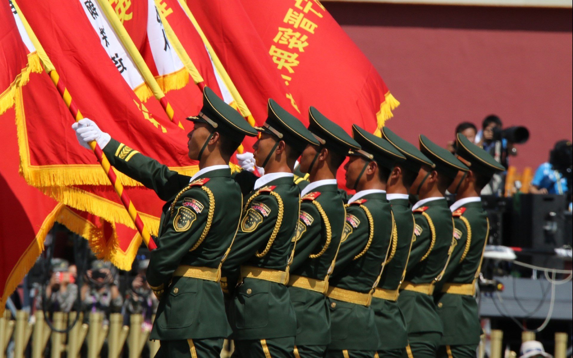 KAIYUNAPP-西甲天王帽子戏法：场上瞬间成经典，帽子戏法梅西多少个